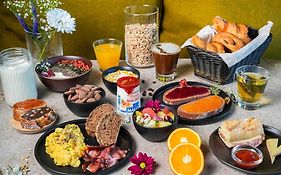 B&B Hotel Marseille Prado Parc Des Expositions